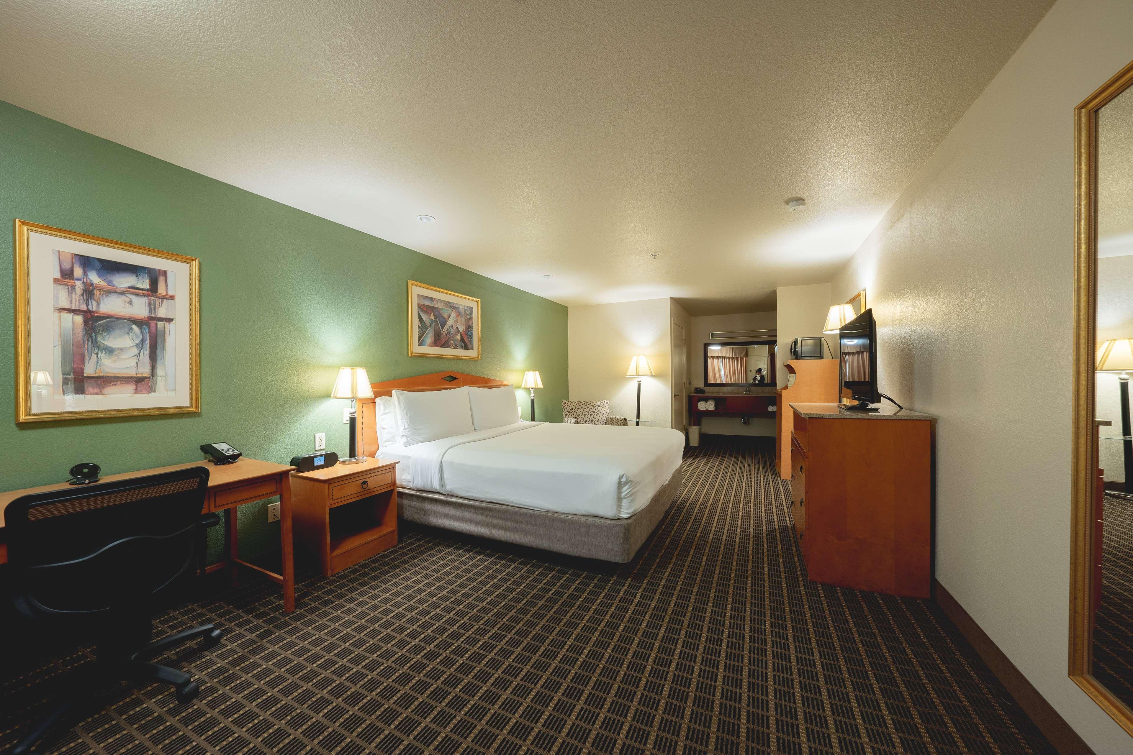 Surestayplus Hotel By Best Western San Jose Central City Экстерьер фото