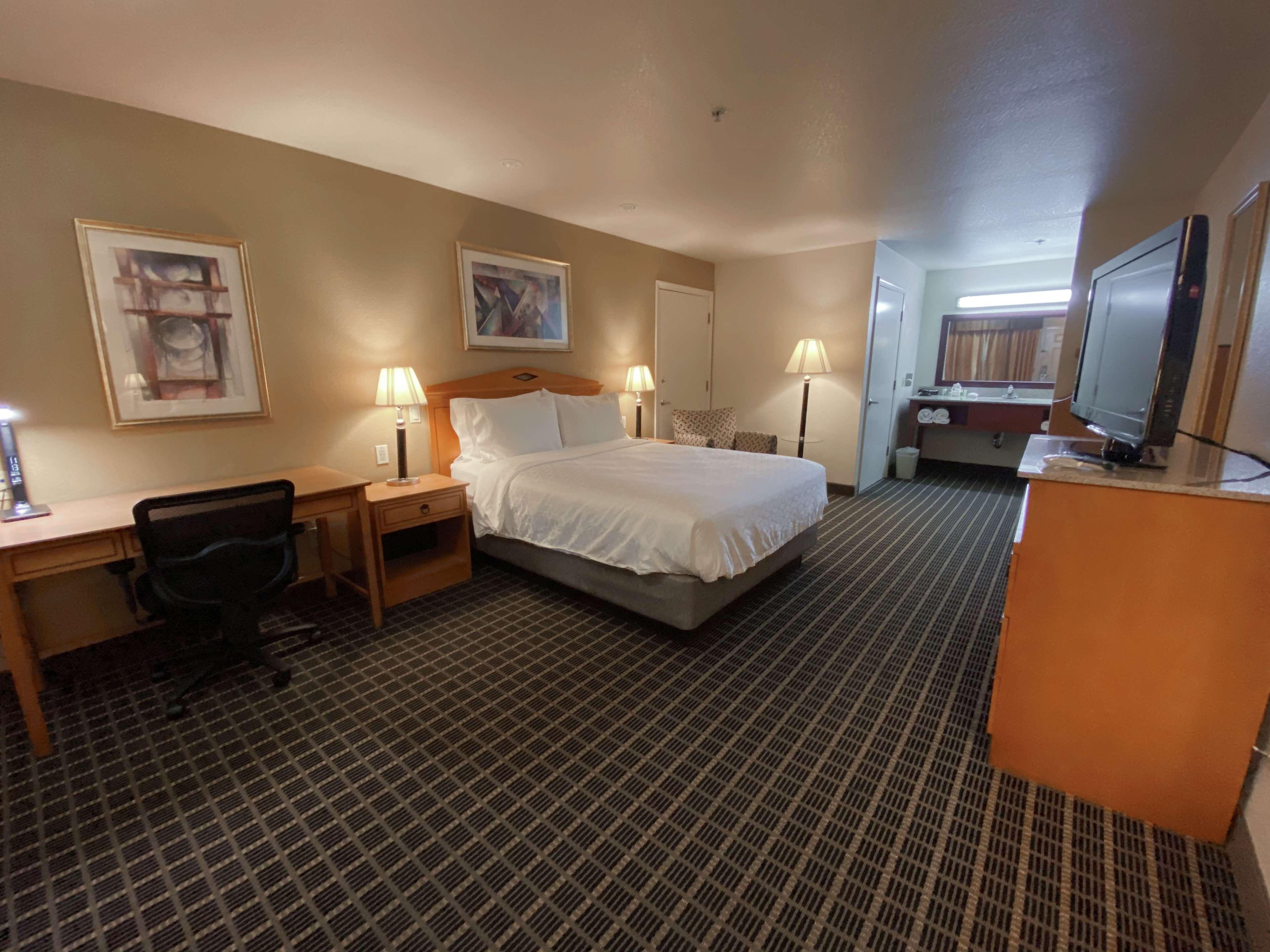 Surestayplus Hotel By Best Western San Jose Central City Экстерьер фото