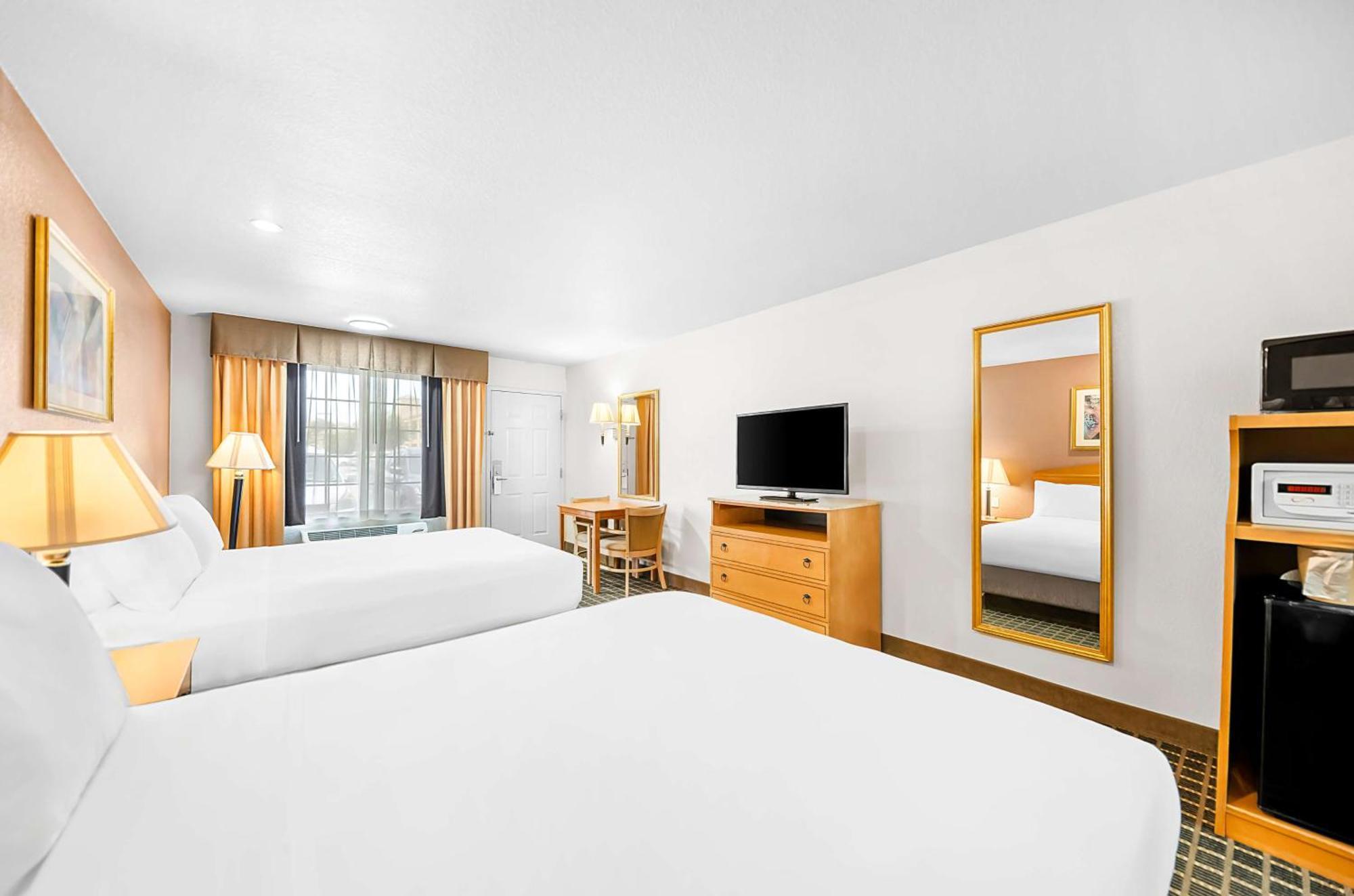Surestayplus Hotel By Best Western San Jose Central City Экстерьер фото