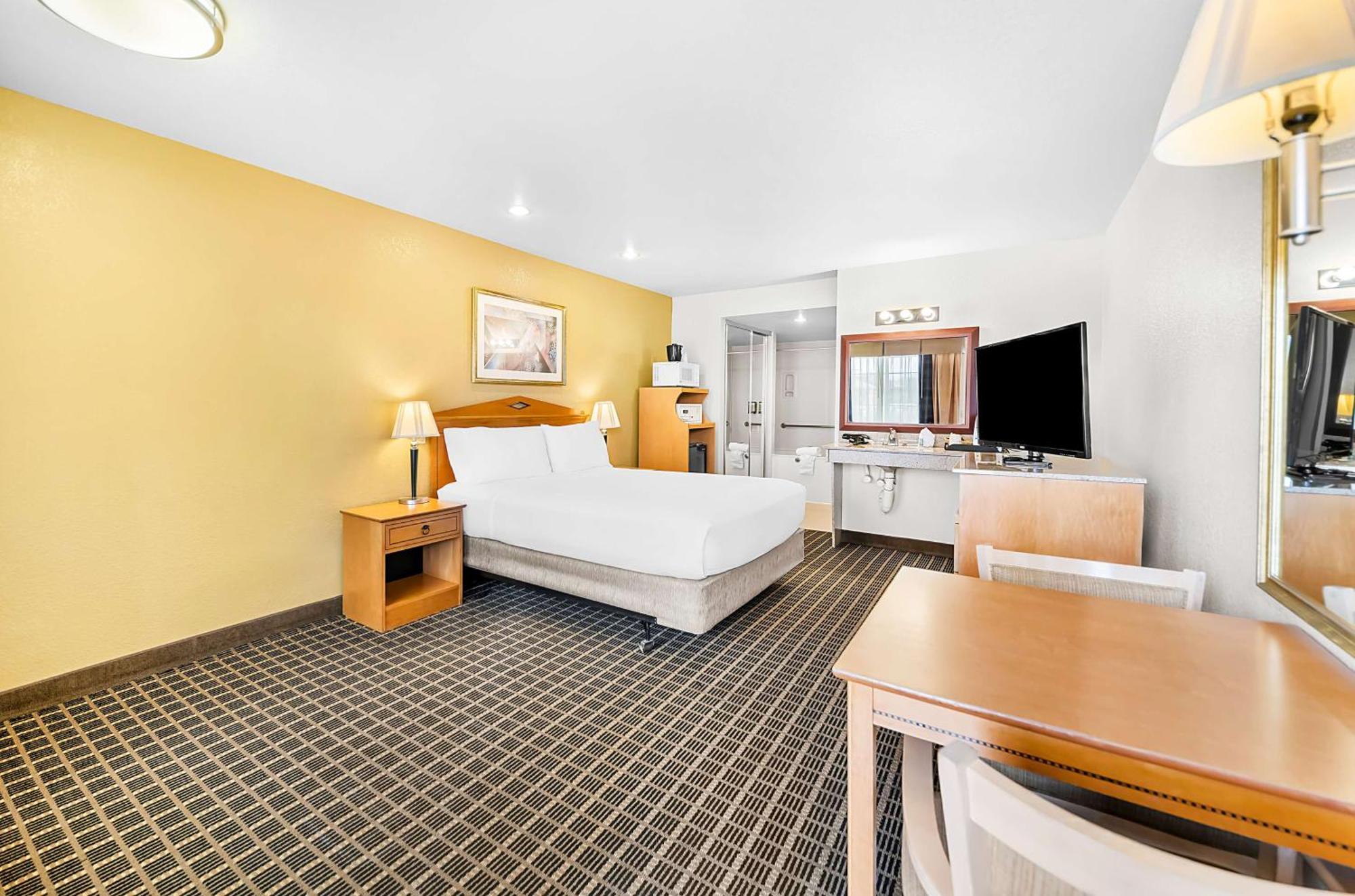 Surestayplus Hotel By Best Western San Jose Central City Экстерьер фото